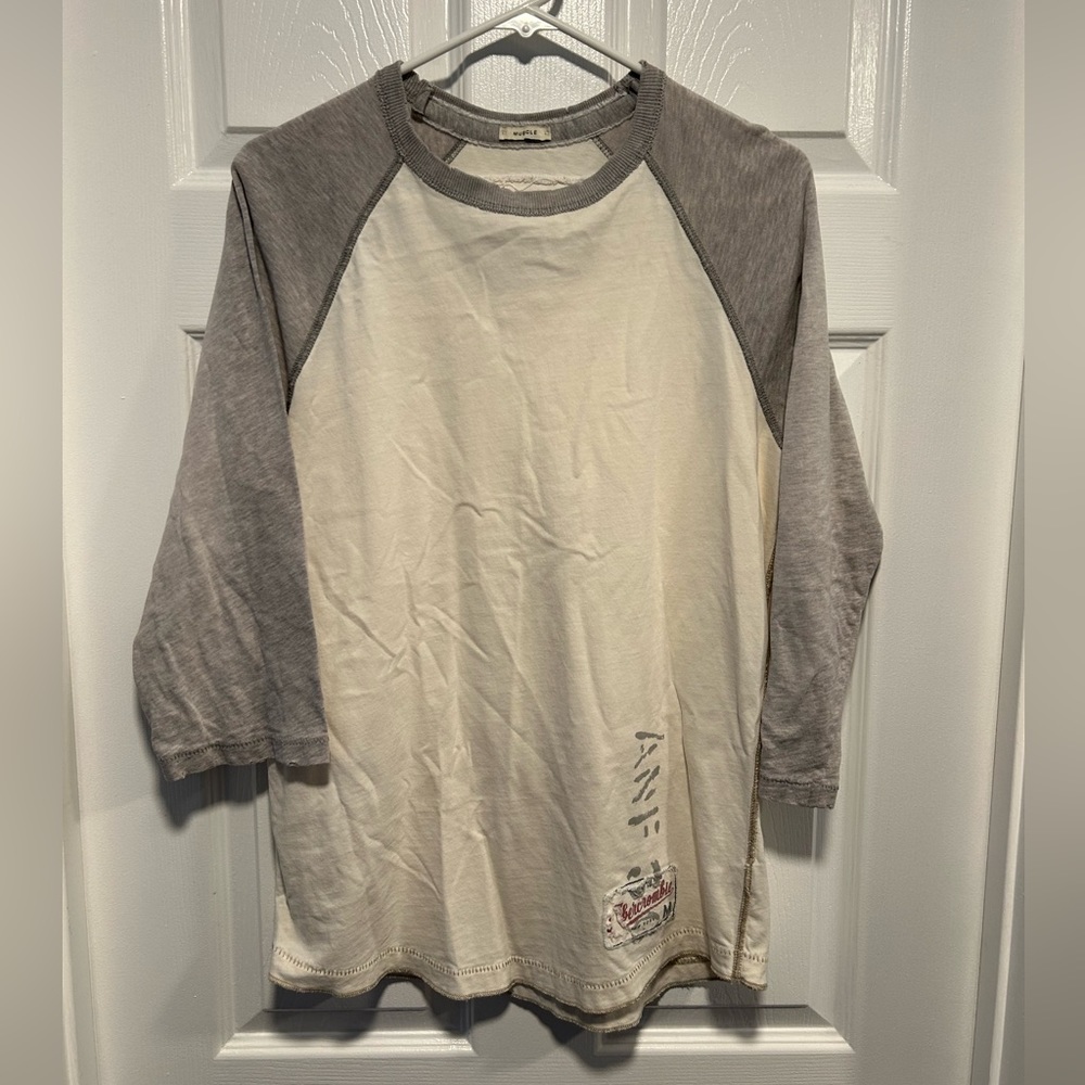 Abercrombie & Fitch baseball tee